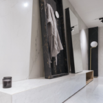 S010ar-um-porte-d-or-calacatta-lincoln-amb36-shiny-bathroom